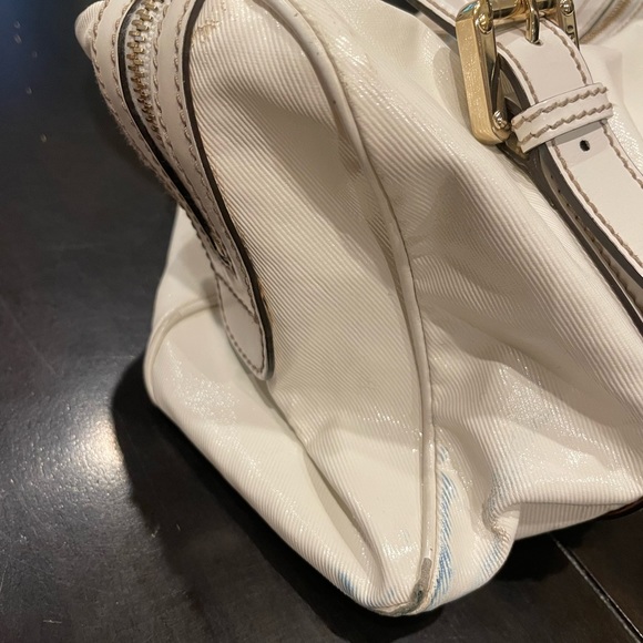 GUCCI
White Dialux Britt Boston Bag - Picture 10 of 16
